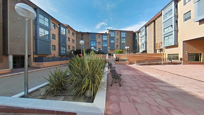 Foto 3e5ff4b5-46fc-47a5-8717-f200ad6f8ea0. Pis a calle calle regimiento asturias 2 a Molar (El)