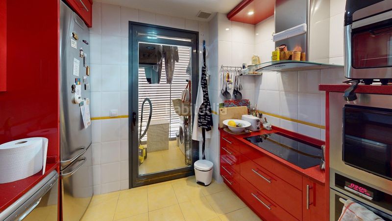 Foto 4a9cb755-9d96-4691-923f-dc47bd661d2c. Pis a calle calle regimiento asturias 2 a Molar (El)