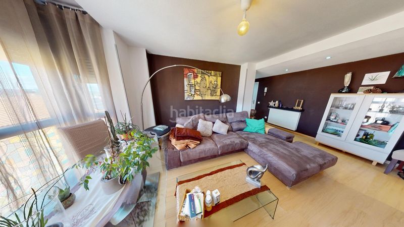 Foto 76974622-8b65-4919-b56a-e65774a79586. Pis a calle calle regimiento asturias 2 a Molar (El)