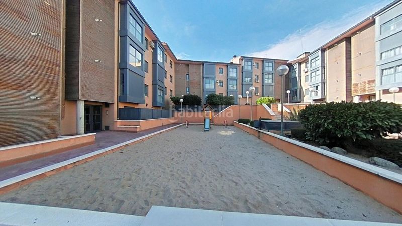 Foto dc239377-618c-49b2-8e2b-9dda9c9fc8c3. Pis a calle calle regimiento asturias 2 a Molar (El)