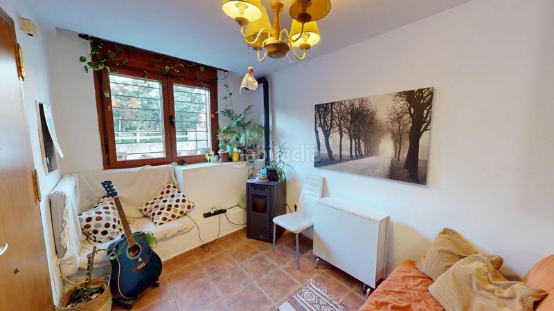 Foto 4dd657a6-de2f-4ea4-8edd-df66850376bb. Dúplex a Berrueco (El)