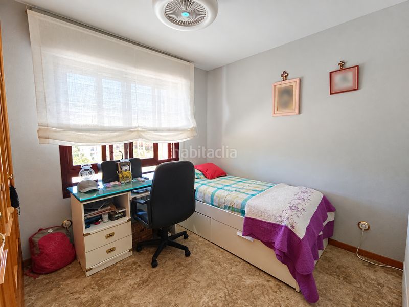 Foto 43731ca8-8213-42cb-8a2e-242f8ef4e6ab. Casa pareada en Valderas-Los Castillos Alcorcón