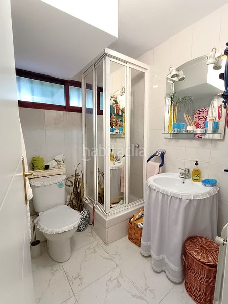 Foto 5d1fb3ce-6ff0-4b28-8ac8-ee07c4c7d8f8. Casa pareada en Valderas-Los Castillos Alcorcón