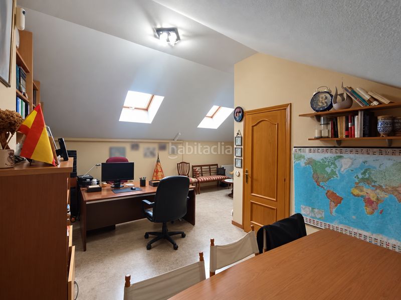 Foto ff94760a-c351-4c01-89bd-b471278f71e1. Casa pareada en Valderas-Los Castillos Alcorcón