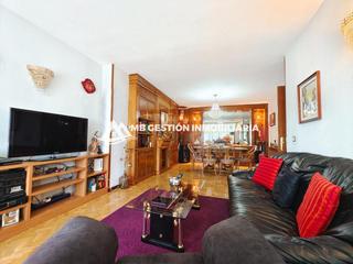 Appartement  De reinosa. Mb gestion inmobiliaria vende estupenda vivienda de 4 dormitorio