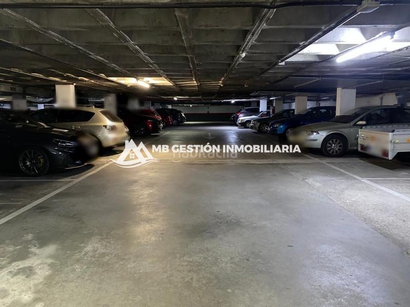 Foto b8d9bd16-6106-474b-a2e4-0f75c8efa634. Parking voiture dans Fuenlabrada ii-el molino Fuenlabrada
