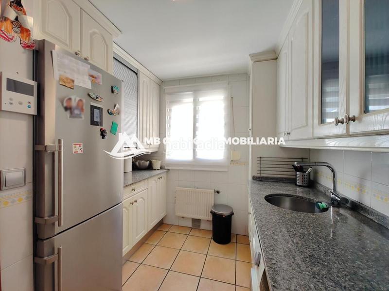 Foto b047a786-919d-4626-b36e-1a5a60163f43. Duplex avec chauffage dans La Serna Fuenlabrada