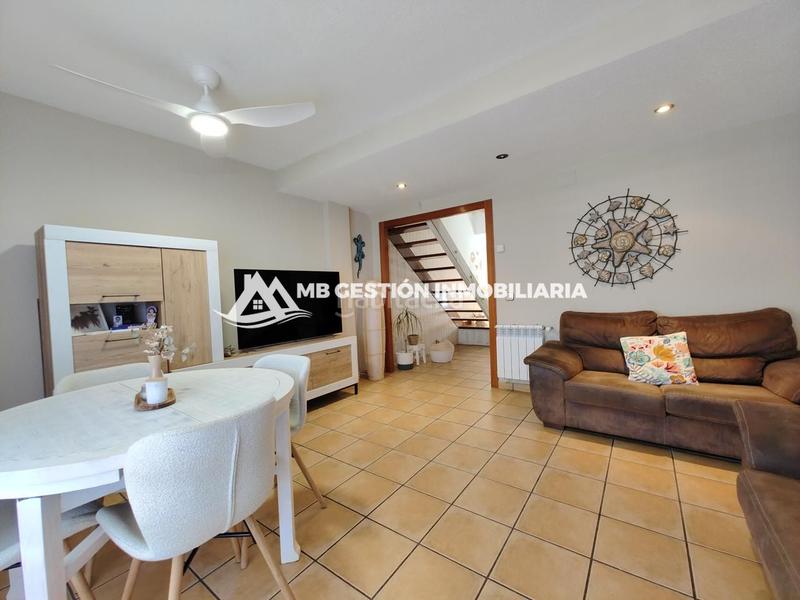 Foto f17bd4d4-361f-4918-adfb-69601821bb25. Duplex avec chauffage dans La Serna Fuenlabrada