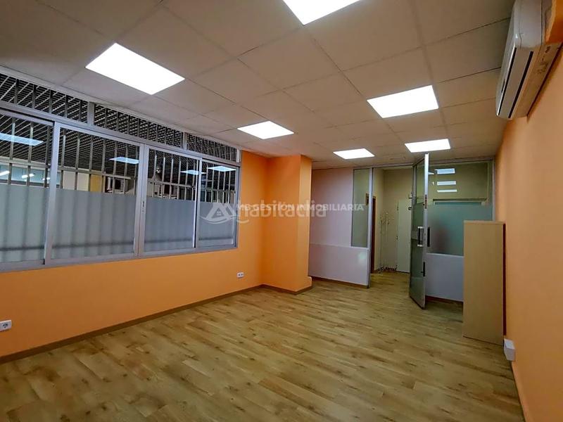 Foto dcbd631b-d5b0-48a4-88f4-fd5f2e6dfd4d. Lloguer local comercial a Fuenlabrada ii-el molino Fuenlabrada