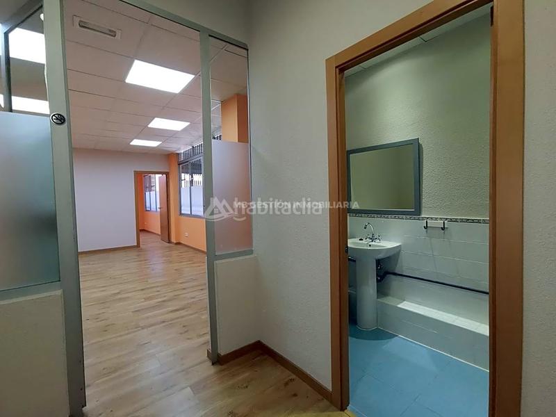 Foto e3a2d682-318b-48d1-9291-4391c75eb4d0. Lloguer local comercial a Fuenlabrada ii-el molino Fuenlabrada