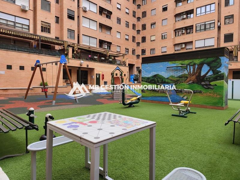 Foto 1aa0c92f-5217-4e85-ad07-760608ae211f. Pis amb calefacció aparcament piscina a Centro Fuenlabrada