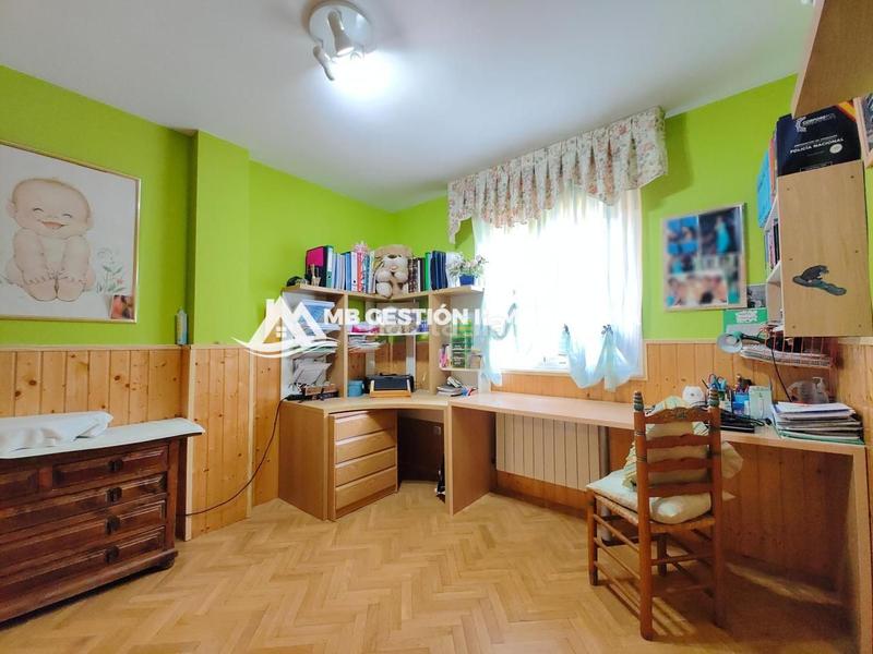 Foto 07571ef2-1aab-4b8f-9bec-1981e068cdfb. Semi detached house with heating in El Arroyo-La Fuente Fuenlabrada