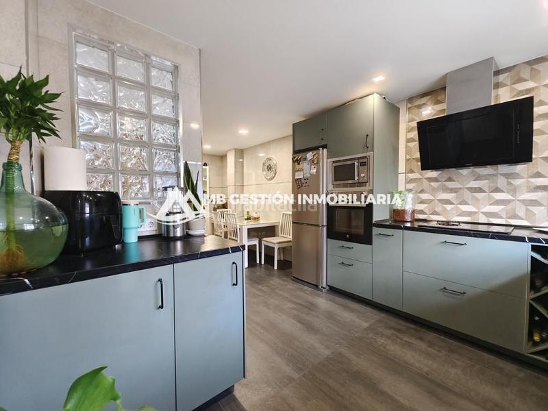 Foto 44079837-9777-4dce-a238-c464a88e2b8e. Semi detached house with heating in El Arroyo-La Fuente Fuenlabrada