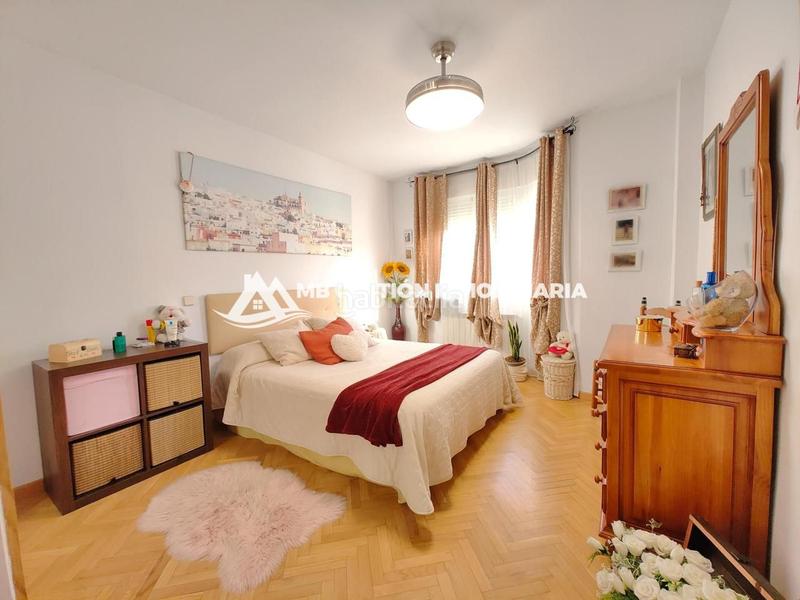 Foto 5ef21363-8f6e-48af-9d0b-196d66a853ce. Semi detached house with heating in El Arroyo-La Fuente Fuenlabrada