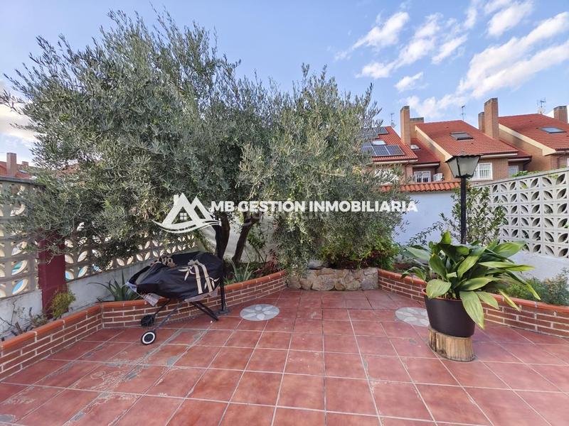 Foto 6eb37312-b855-47ec-94a5-8d19d8a66bcf. Semi detached house with heating in El Arroyo-La Fuente Fuenlabrada