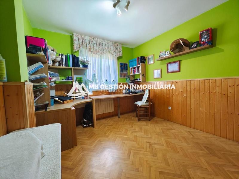 Foto 81f6e0b7-c6bb-4231-98d3-23c7d63cffbd. Semi detached house with heating in El Arroyo-La Fuente Fuenlabrada