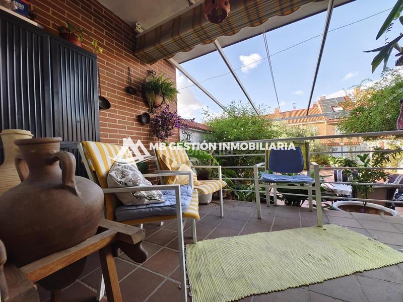 Foto b40940d5-03e5-4c9b-84cf-889e5f41f2e9. Semi detached house with heating in El Arroyo-La Fuente Fuenlabrada