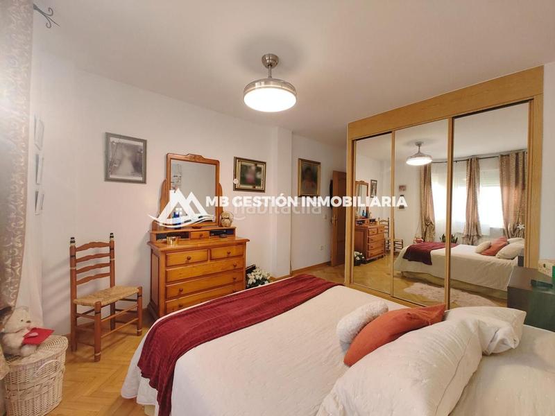 Foto c4df8861-75c8-41f3-8ddb-c41cf9e7c68e. Semi detached house with heating in El Arroyo-La Fuente Fuenlabrada