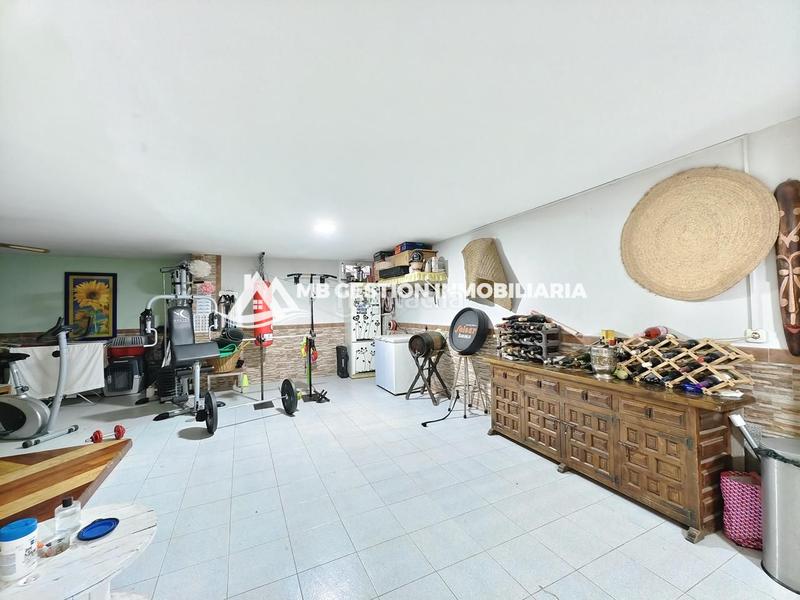 Foto e934c1c6-f51d-45fd-acec-73596f2202d8. Semi detached house with heating in El Arroyo-La Fuente Fuenlabrada