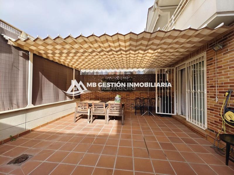 Foto 4591313f-bdab-4781-bb65-a7663fe2d442. Casa a schiera con riscaldamento piscina in La Serna Fuenlabrada