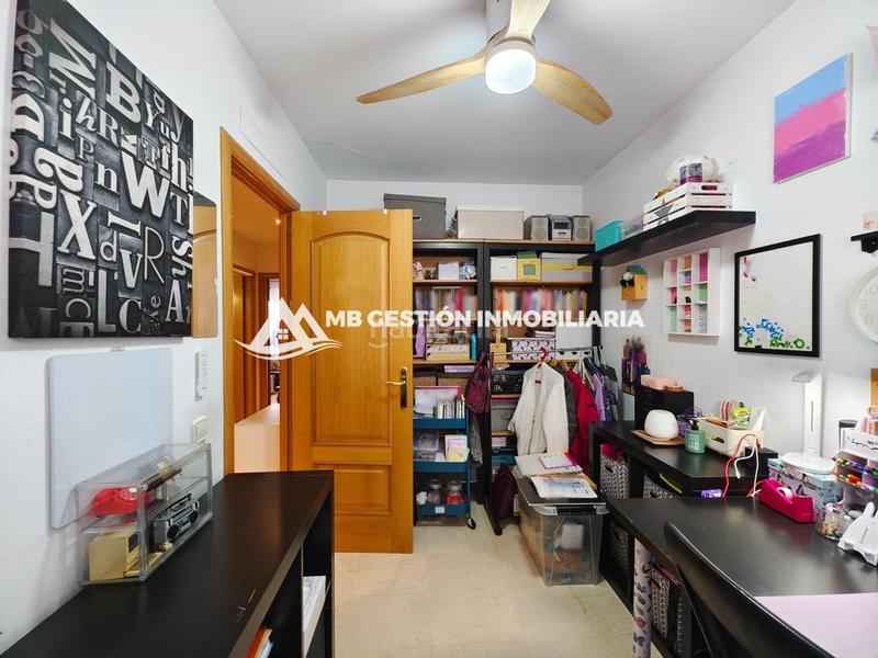 Foto 6a566fc4-196b-4141-a901-573196bf0e0a. Casa a schiera con riscaldamento piscina in La Serna Fuenlabrada