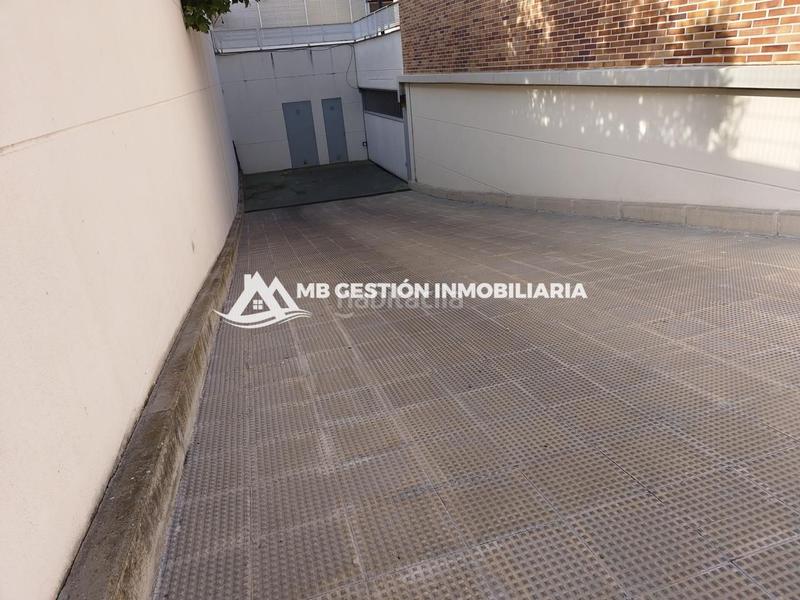 Foto 6f455d26-f14c-44ac-bfd5-1520583ff8b9. Casa a schiera con riscaldamento piscina in La Serna Fuenlabrada