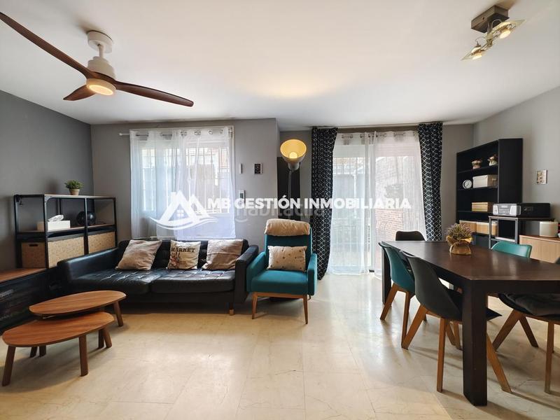 Foto fba22a97-a813-4a7d-a016-2e944df2076b. Casa a schiera con riscaldamento piscina in La Serna Fuenlabrada