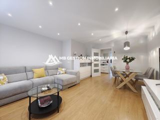 Piso  De la fontana. Mb gestion inmobiliaria vende espectacular vivienda en urb. priv