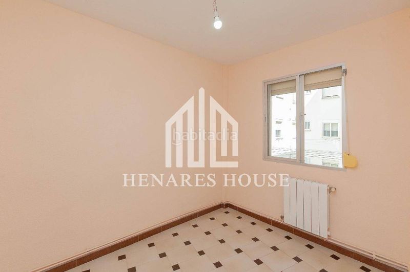 Foto 84b514e7-b5ed-492a-9daa-c3c52e96b943. Miete etagenwohnung mit heizung in Ensanche Alcalá de Henares
