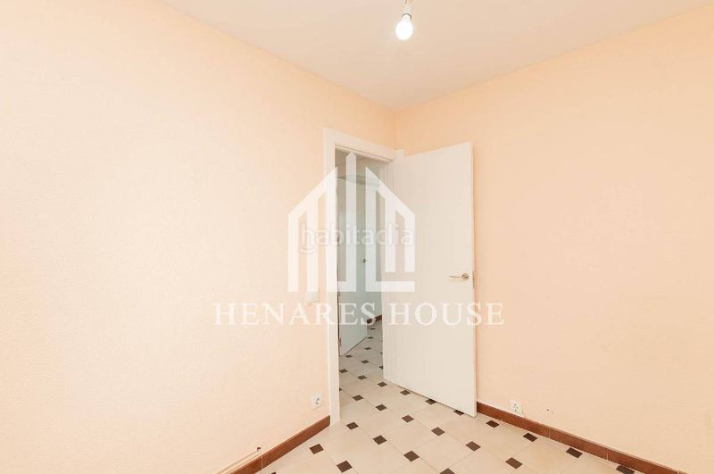 Foto b97677e2-172e-4cd1-b8f7-de86571fdcfb. Miete etagenwohnung mit heizung in Ensanche Alcalá de Henares