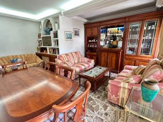 Flat in Molar (El)