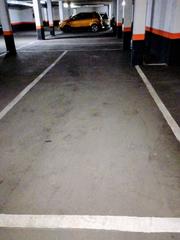 Parking voiture à Calle del Valle del Silencio