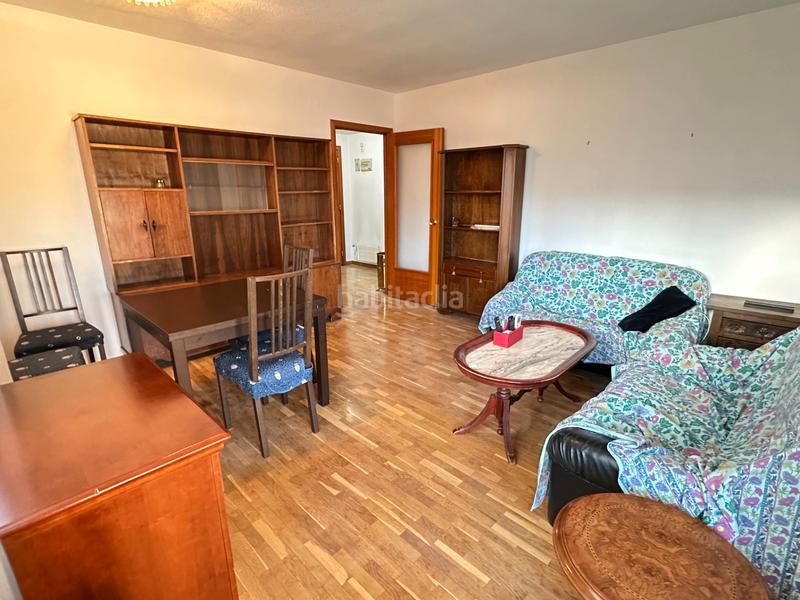 Foto 0451a594-eb23-4851-b940-36a28be25825. Pis amb calefacció aparcament piscina a Peñagrande Madrid