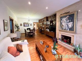 Appartement  Provença. Increíble piso de 122 m2 de cuatro dormitorios con balcón en el