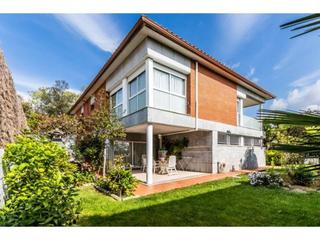 Xalet  John lennon. Chalet en venta en castellarnau08206