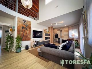Casa  Garrotxa. Casa unifamiliar diseño, luz y naturaleza en lliçà damunt
