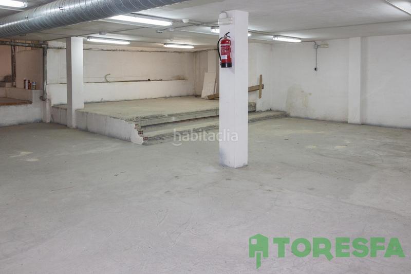 Foto f4d1c199-2027-438a-b4ef-f87ee75ecfe8. Local commercial dans Sant miquel Granollers