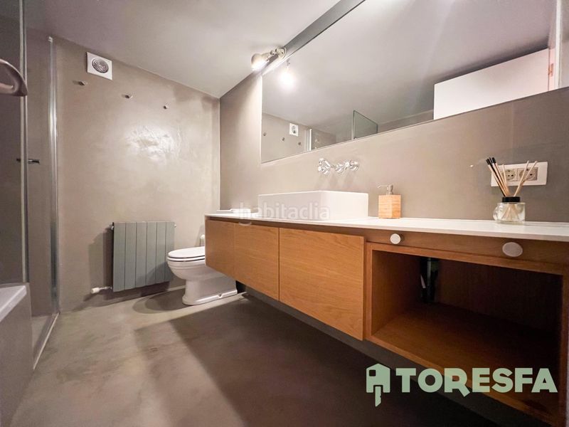 Foto a4989e29-a3d1-4c70-8cd3-cc288654618e. Casa espectacular casa en venta en sant cugat 5 habitaciones, piscina y jardín privado en Sant Cugat del Vallès