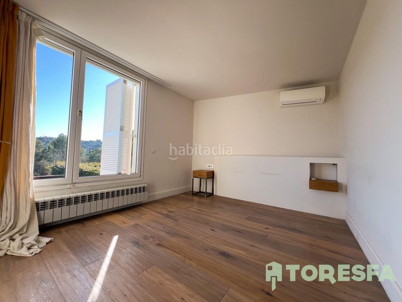 Foto d730ca0c-fd9a-49a6-8092-bebe3052b421. Casa espectacular casa en venta en sant cugat 5 habitaciones, piscina y jardín privado en Sant Cugat del Vallès