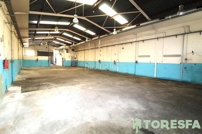 Foto 8b300a3b-cfc1-44d3-8186-42c7d459f8ce. Fabrikhalle in Cardedeu