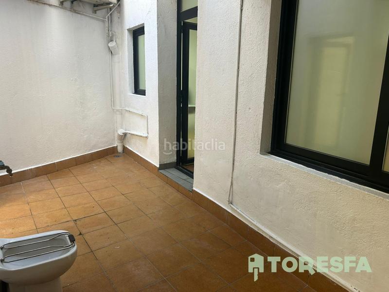 Foto 8f2411b1-5dba-4f28-b4fa-8e8ff5f4a605. Rent business premise in Font Verda Granollers