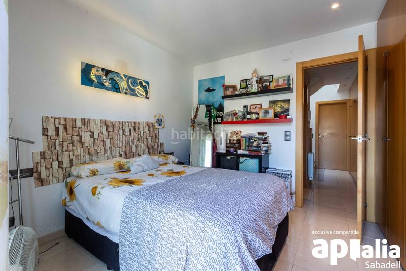 Foto 9741e4c6-966c-422f-b7e0-0c97a1d353f5. Maison avec parking dans La Romànica Barberà del Vallès