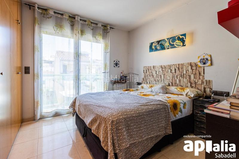 Foto 9aa0bf64-144c-4e4d-a083-93fc39defe2a. Maison avec parking dans La Romànica Barberà del Vallès