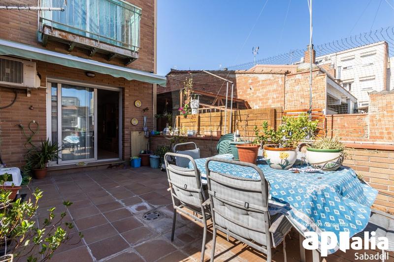 Foto b2e65428-fe8f-436f-9787-c46fe24fedff. Maison avec parking dans La Romànica Barberà del Vallès