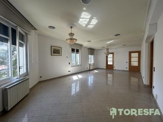 Penthouse in Centre. Espectacular �tico con gran terraza en el coraz�n de granollers