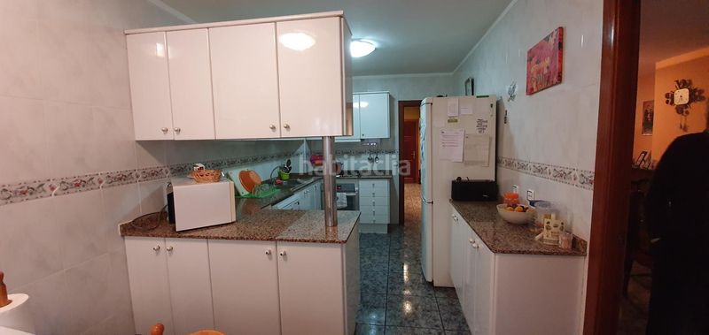 Foto 3a6b6d68-768b-4987-8774-d3a5ba7ab2ef. Casa adossada a Ca n´Oriol Rubí