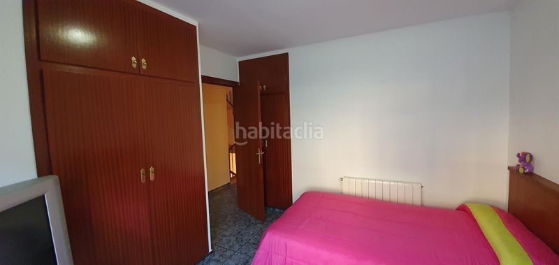 Foto a1457779-330c-4c65-bc39-597aaf96fd16. Casa adossada a Ca n´Oriol Rubí