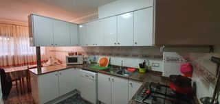 Reihenhaus in Ca n´Oriol. Casa adosada en venta en rubí