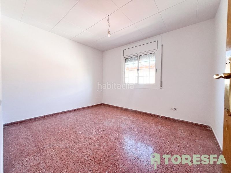 Foto 134c2709-b226-4c47-8c59-ddcf2333ff5e. Casa adossada amb aparcament a Polinyà