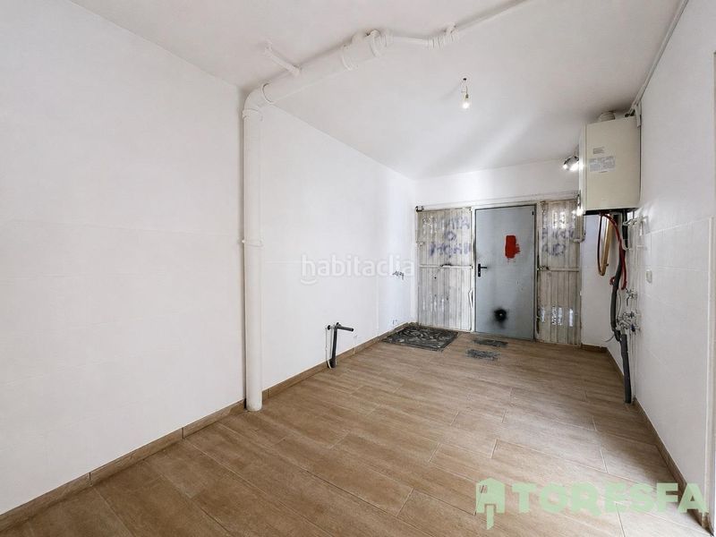 Foto dc788614-7803-49b7-8ccd-401a91c8699b. Casa adossada amb aparcament a Polinyà